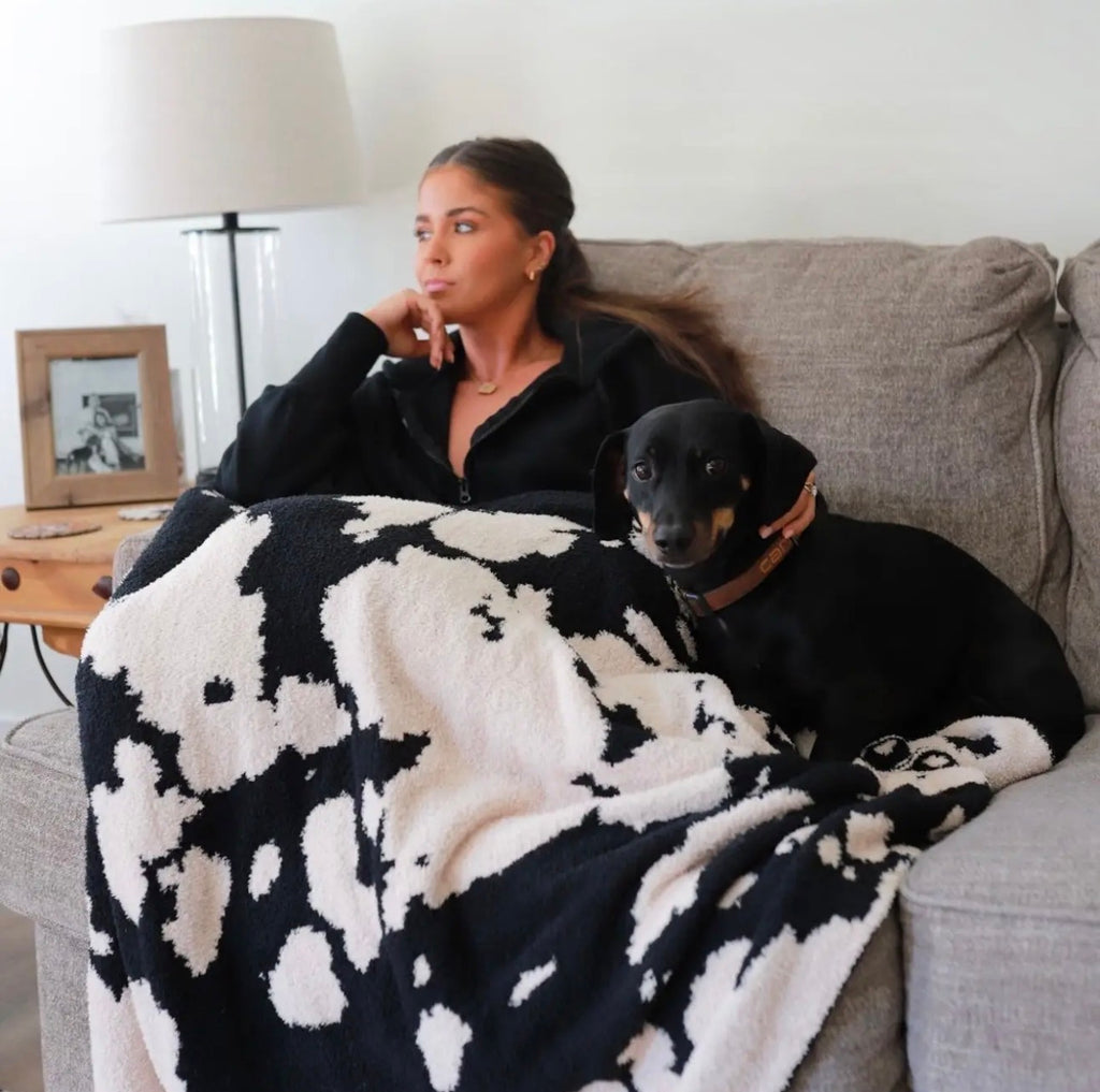 Black & White Cowhide Luxury Throw Blanket